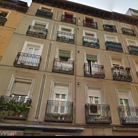 Piso con aire acondicionado en el centro de Madrid Exterior foto